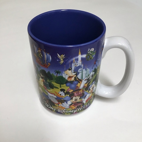 Disney Parks DAD Big Coffee Mug Castle Wrap Graphic Classic Characters Vintage - Picture 7 of 11
